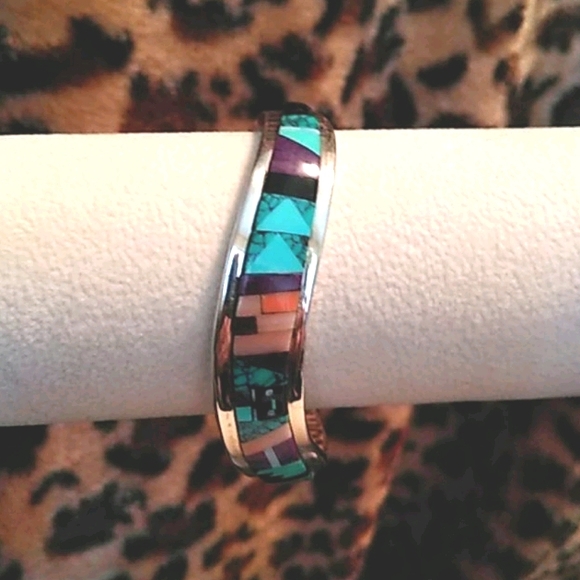 Jewelry - NATIVE AMERICAN WAVE INLAID CUFF BRACELET